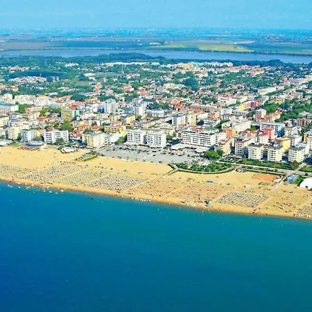 Modern Flat For 5 Guests With Private Fenced Garden Διαμέρισμα